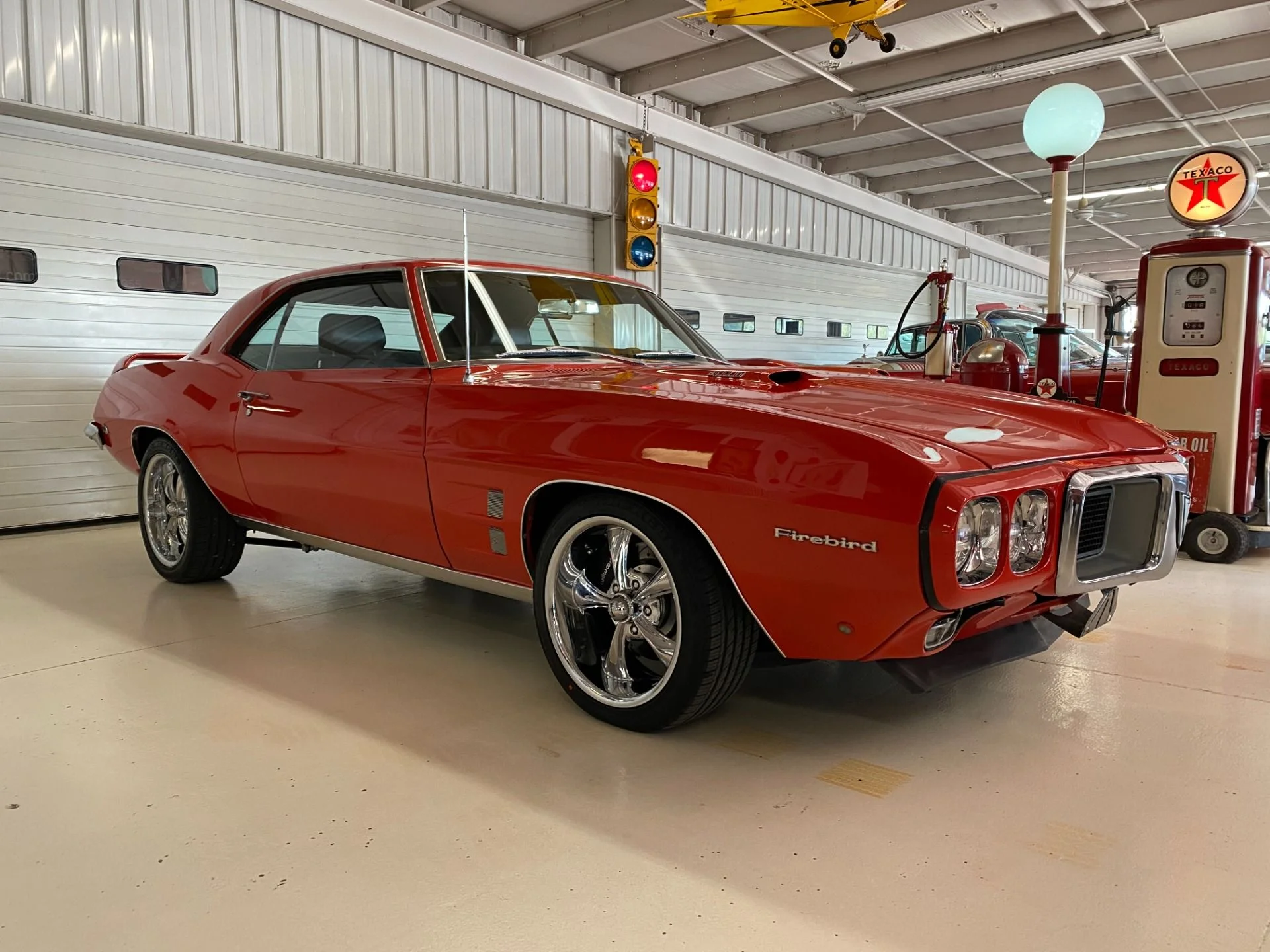 1969-pontiac-firebird (50)